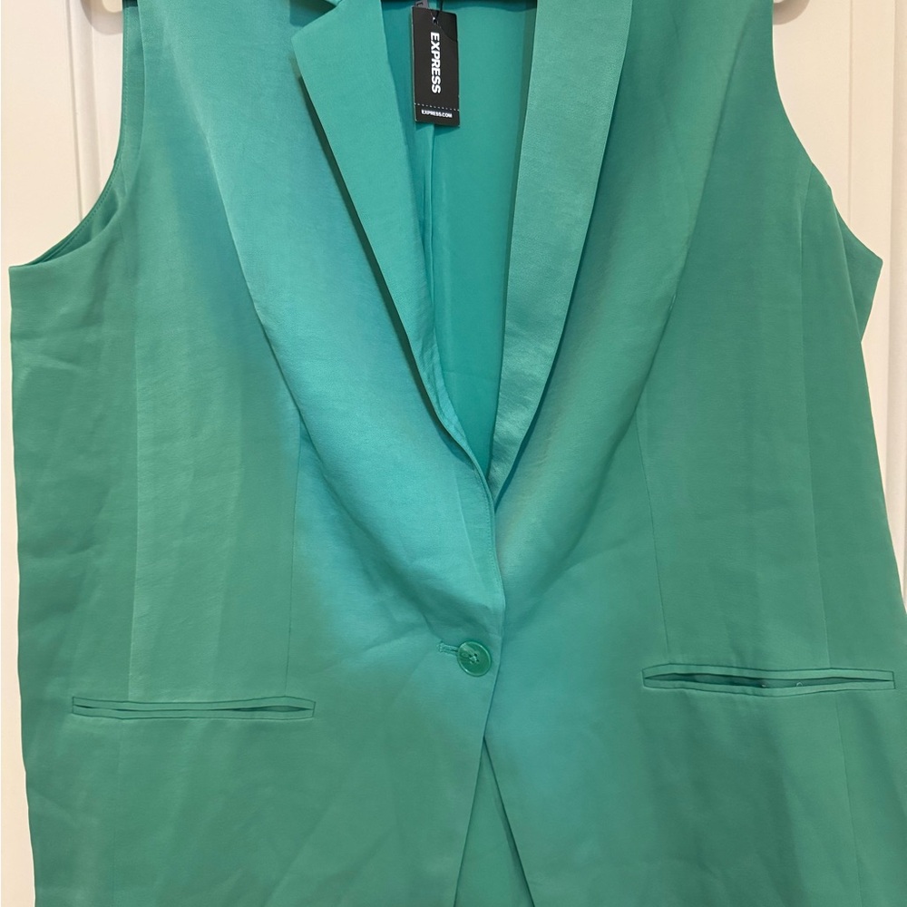 Express Green Sleeveless Blazer